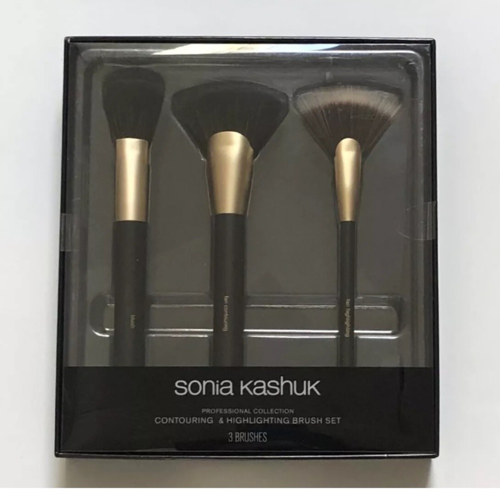 NWT Sonia Kashuk 3 pc brush set